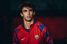 欧冠淘汰赛临近